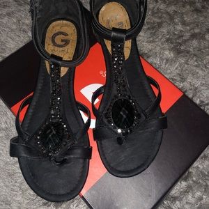 🖤Guess Bejeweled Sandals🖤